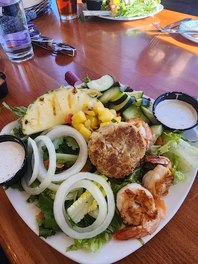 Salad with Grilled Shrimp